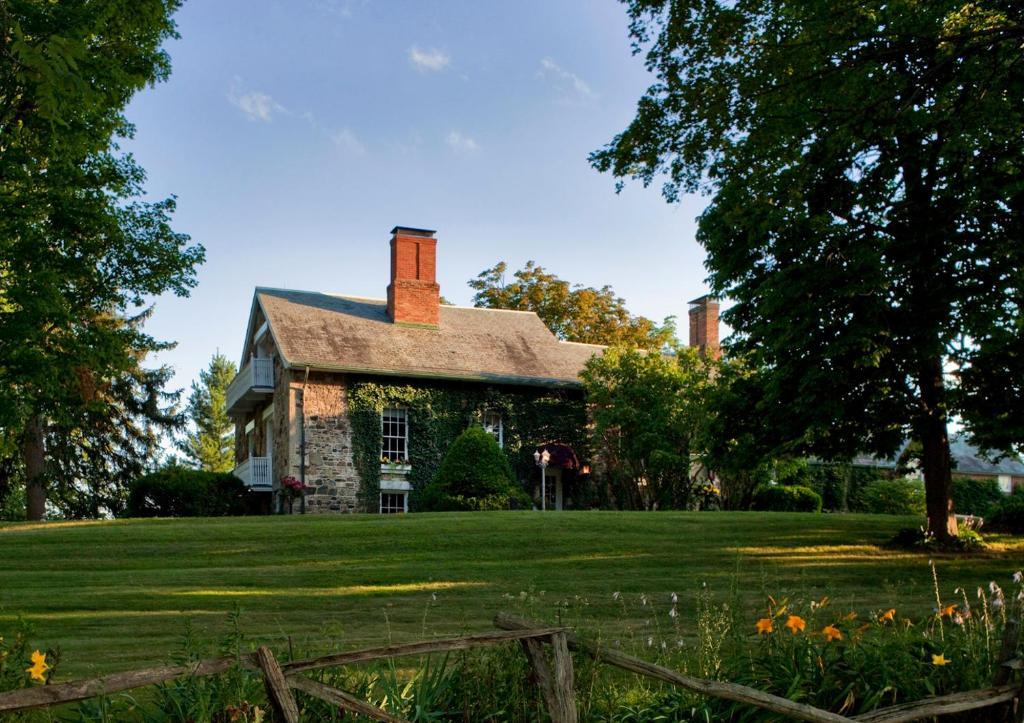 Morgan Samuels Inn Canandaigua Exterior foto